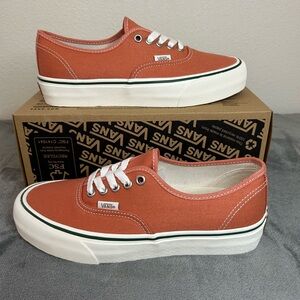 Vans Vr3 Authentic Twill Sun Baked Women Size 9/ Men Size 7.5